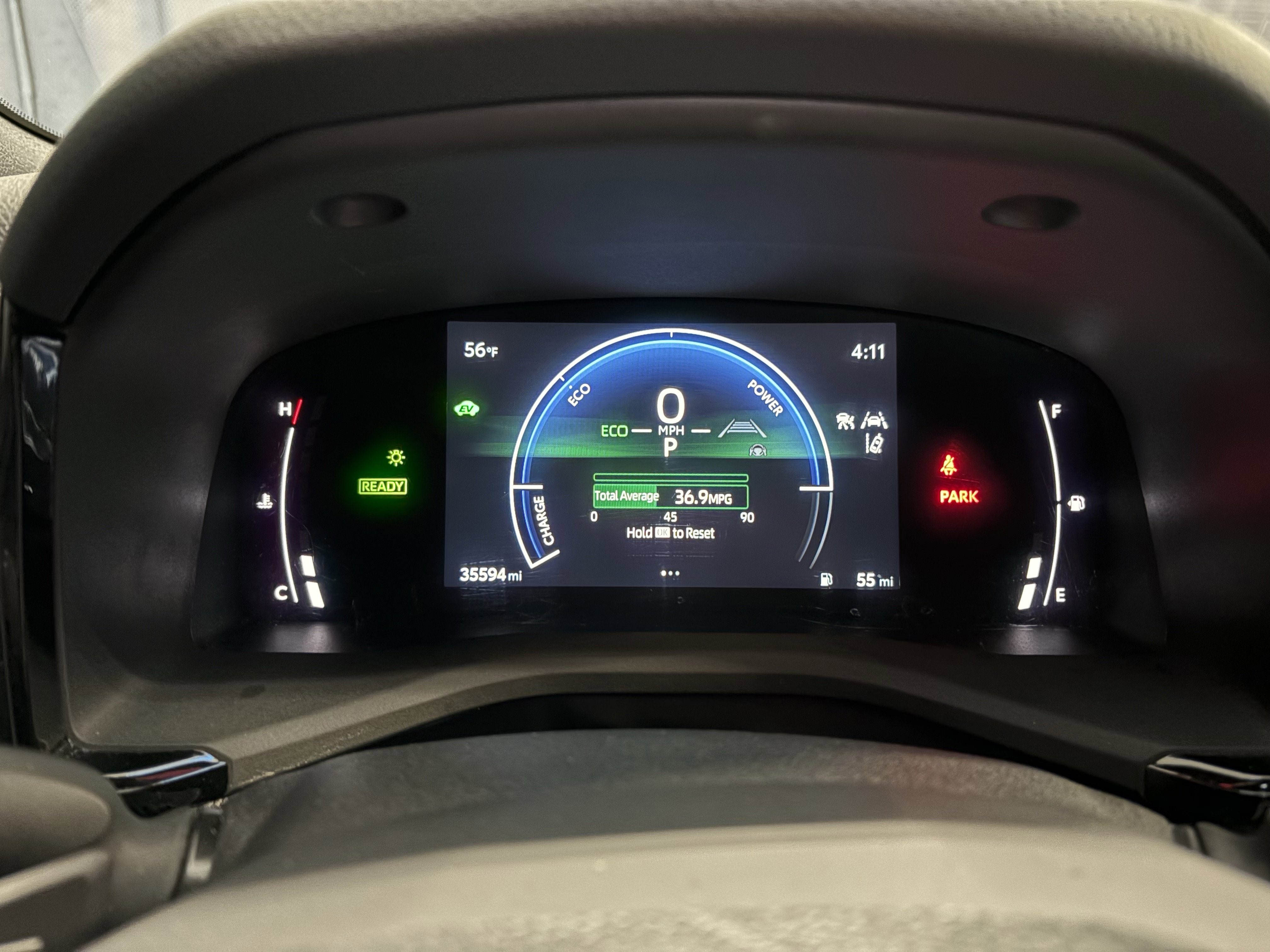 2025 Toyota Camry SE FWD