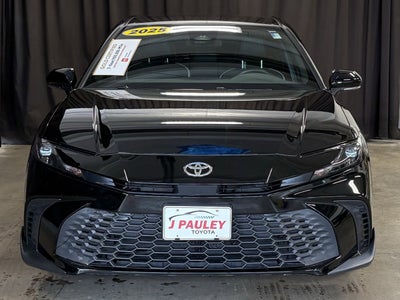 2025 Toyota Camry SE FWD