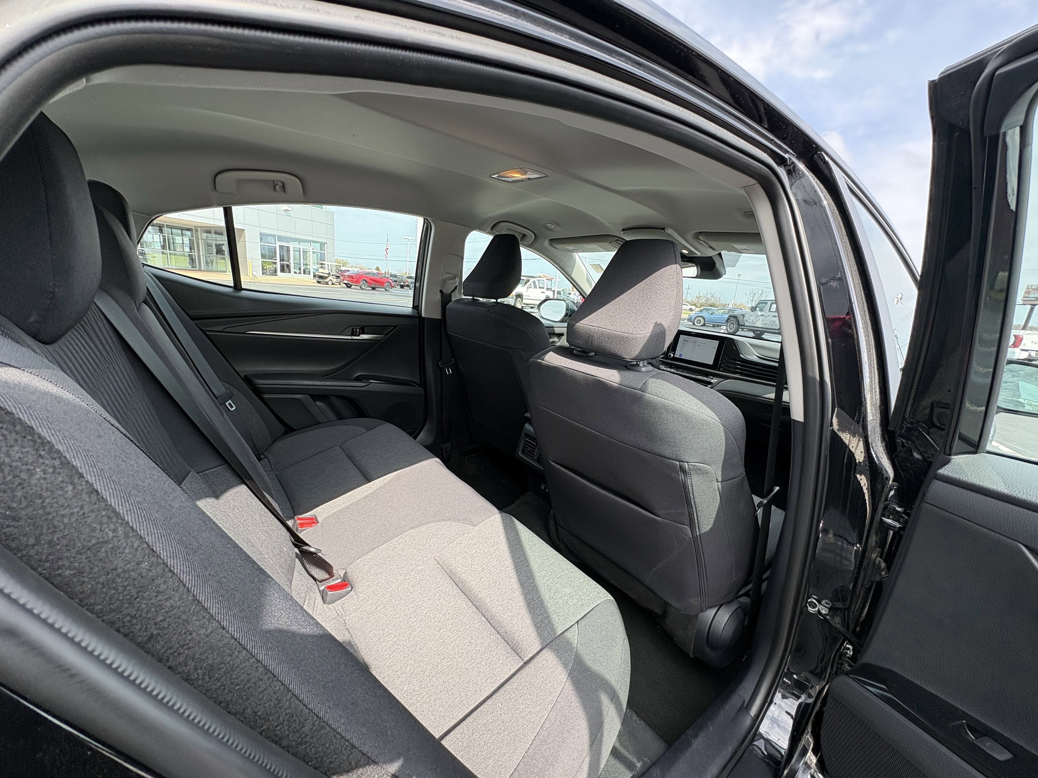 2025 Toyota Camry LE FWD