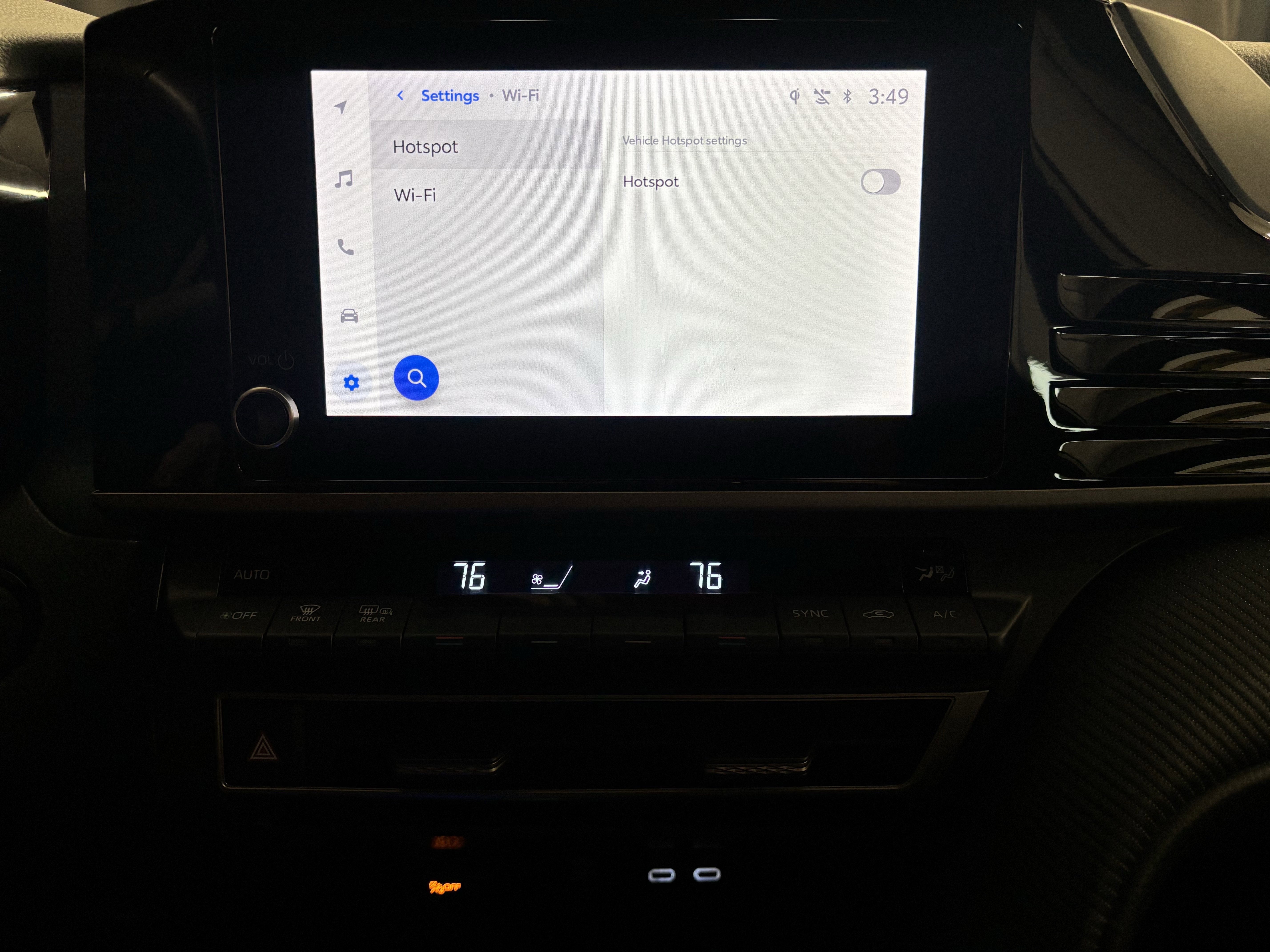 2025 Toyota Camry SE FWD