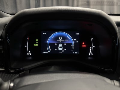 2025 Toyota Camry SE FWD