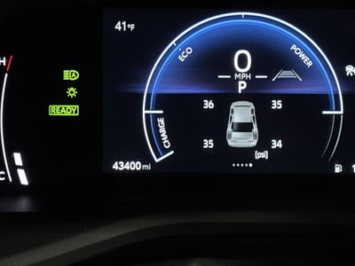 2025 Toyota Camry SE FWD