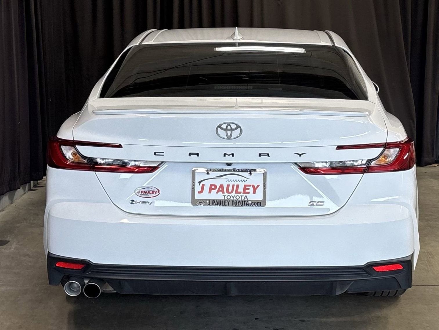 2025 Toyota Camry SE FWD