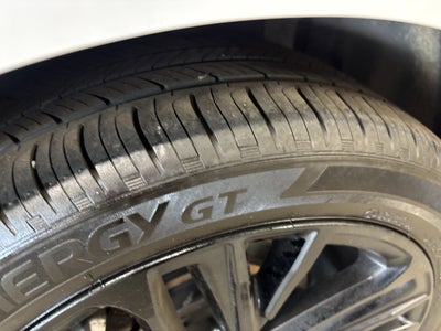 2025 Toyota Camry SE FWD