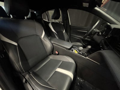 2025 Toyota Camry SE FWD