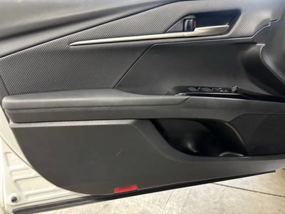 2025 Toyota Camry SE FWD