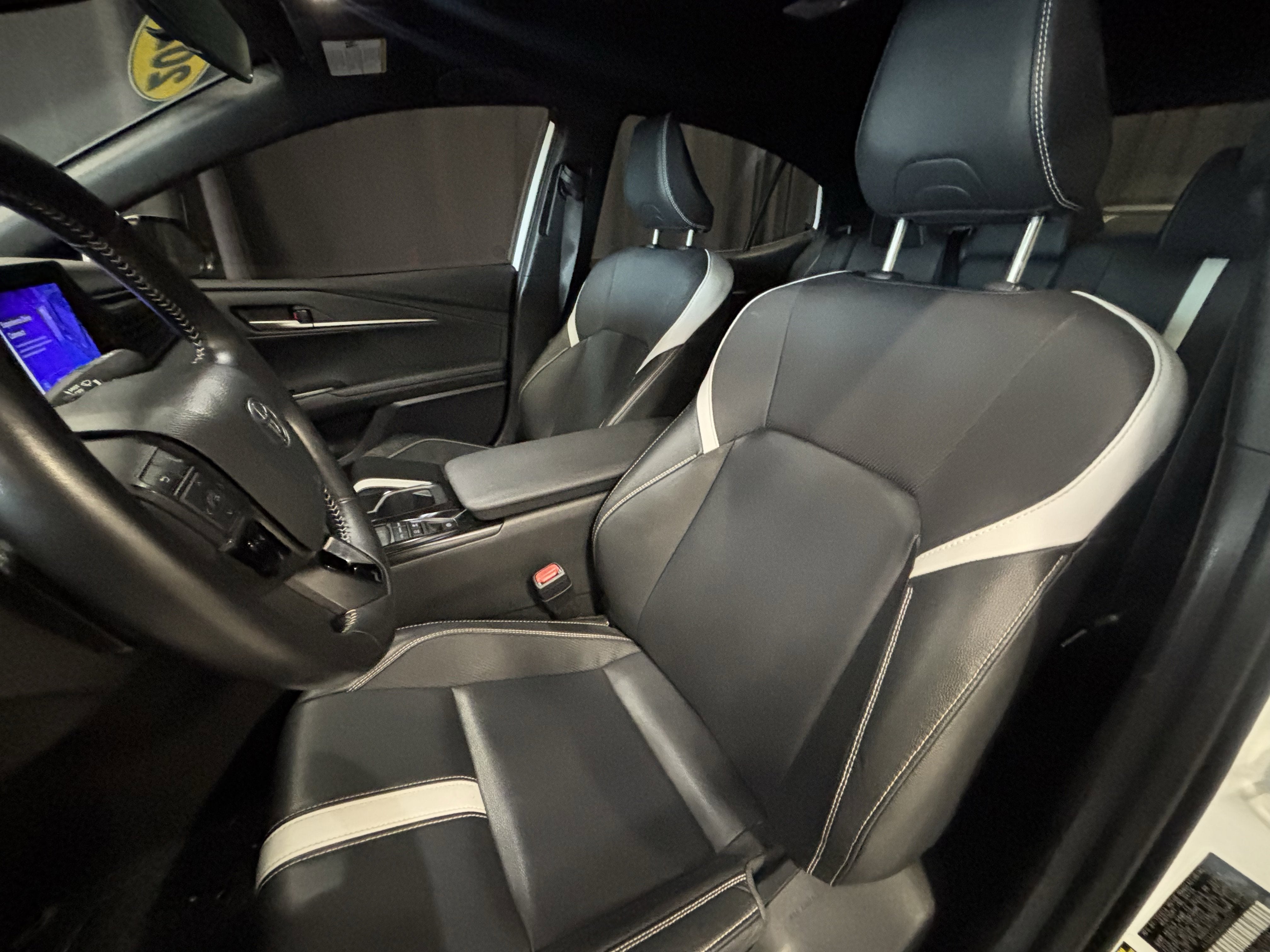 2025 Toyota Camry SE FWD