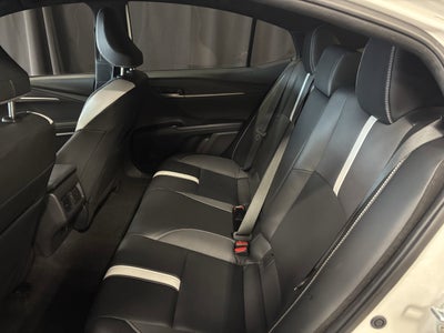 2025 Toyota Camry SE FWD