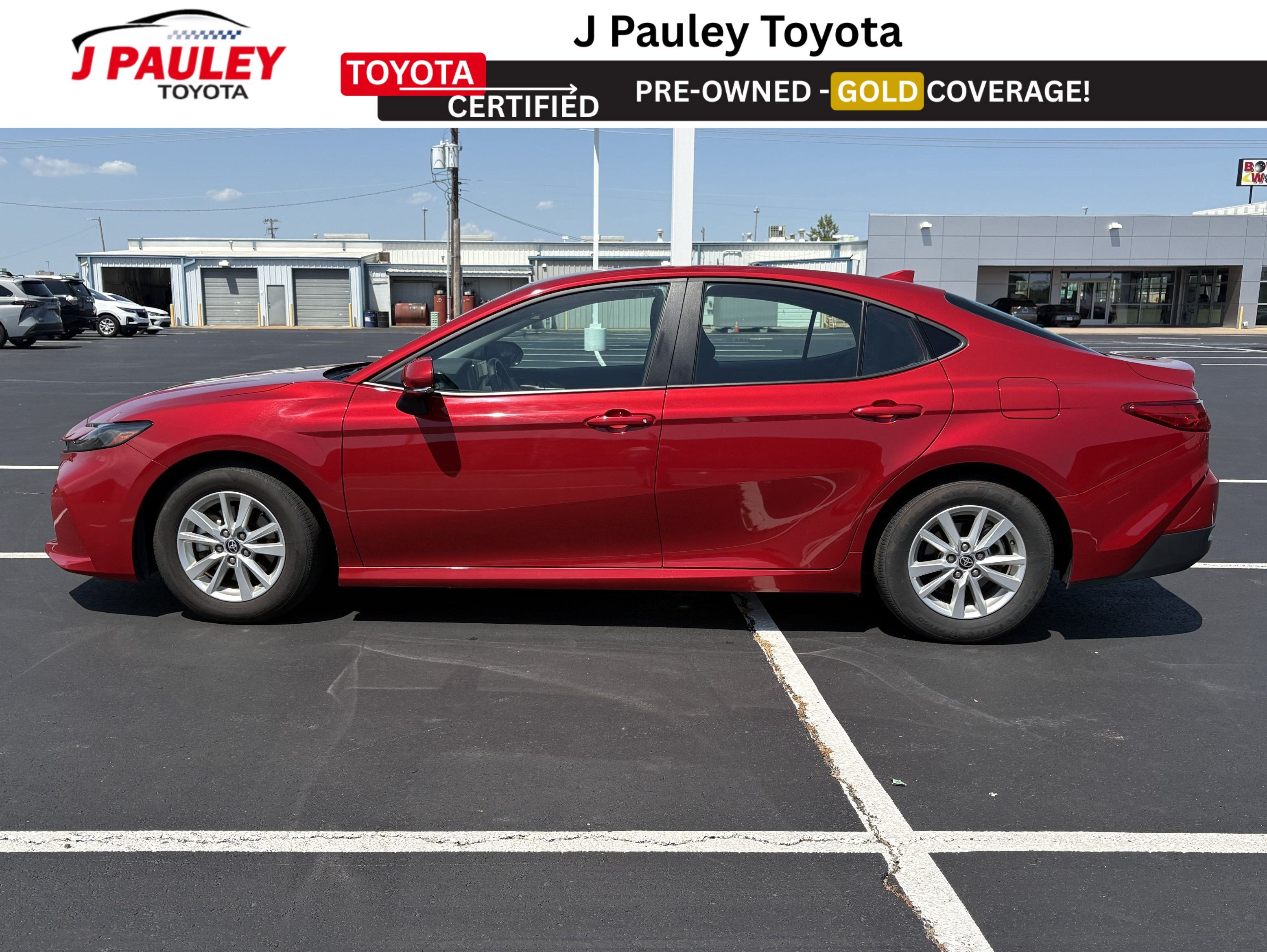 2025 Toyota Camry LE FWD