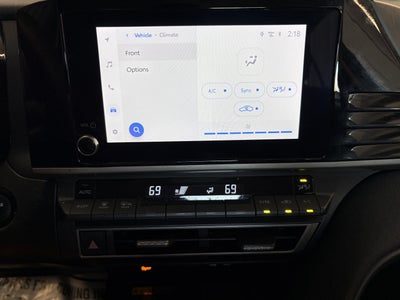 2025 Toyota Camry LE FWD