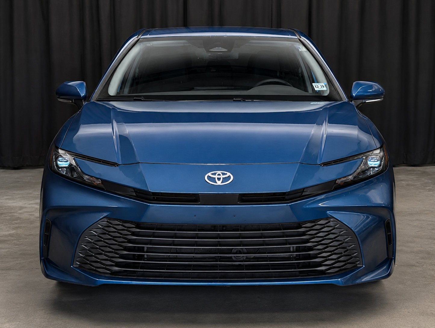 2025 Toyota Camry LE FWD