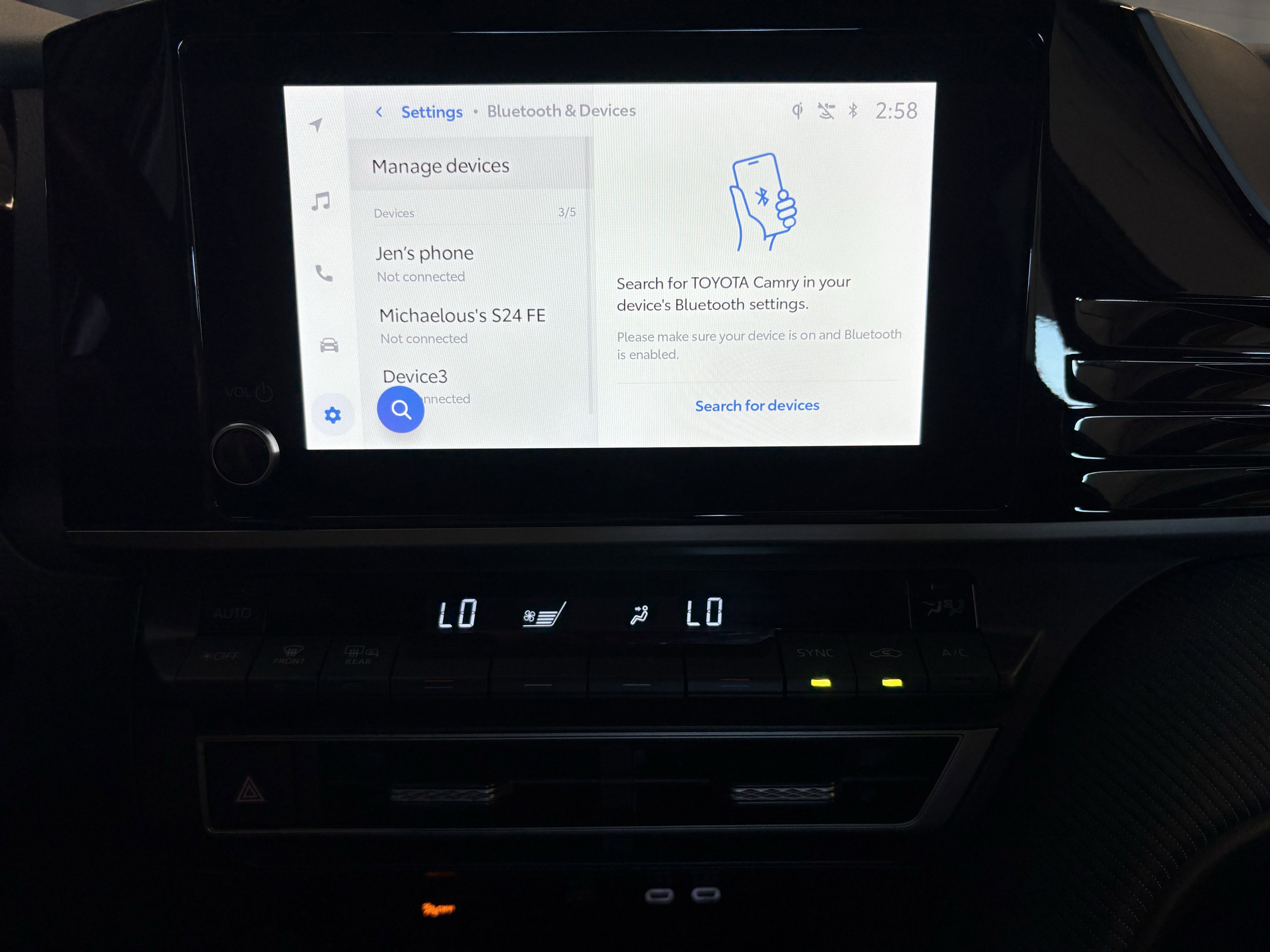 2025 Toyota Camry SE FWD