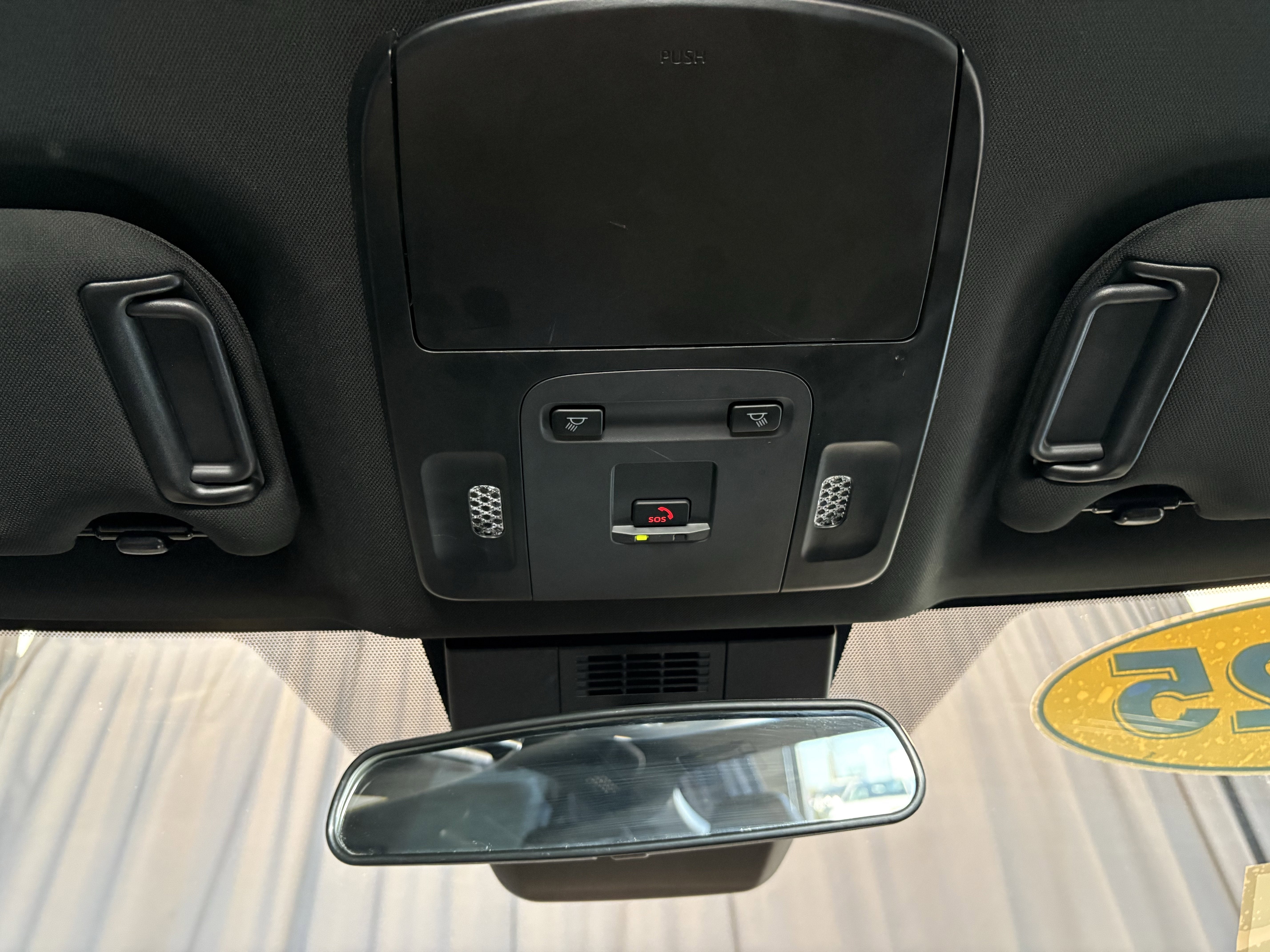 2025 Toyota Camry SE FWD