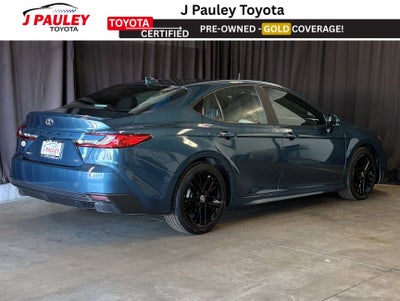 2025 Toyota Camry SE FWD
