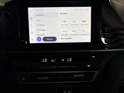 2025 Toyota Camry SE FWD