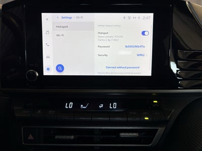 2025 Toyota Camry SE FWD