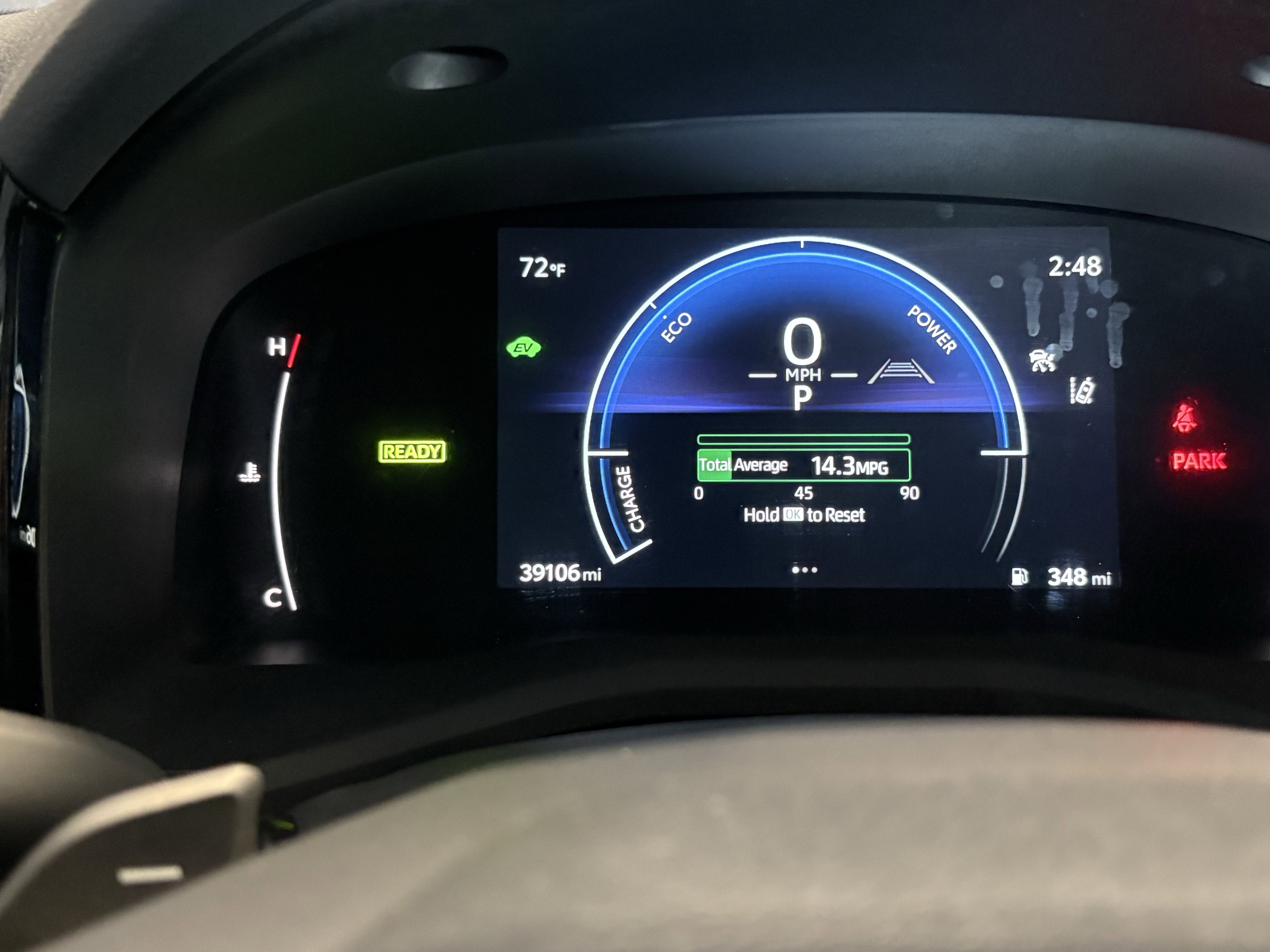 2025 Toyota Camry SE FWD