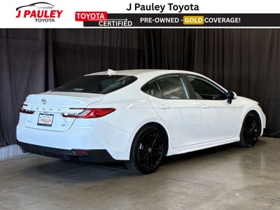 2025 Toyota Camry SE FWD