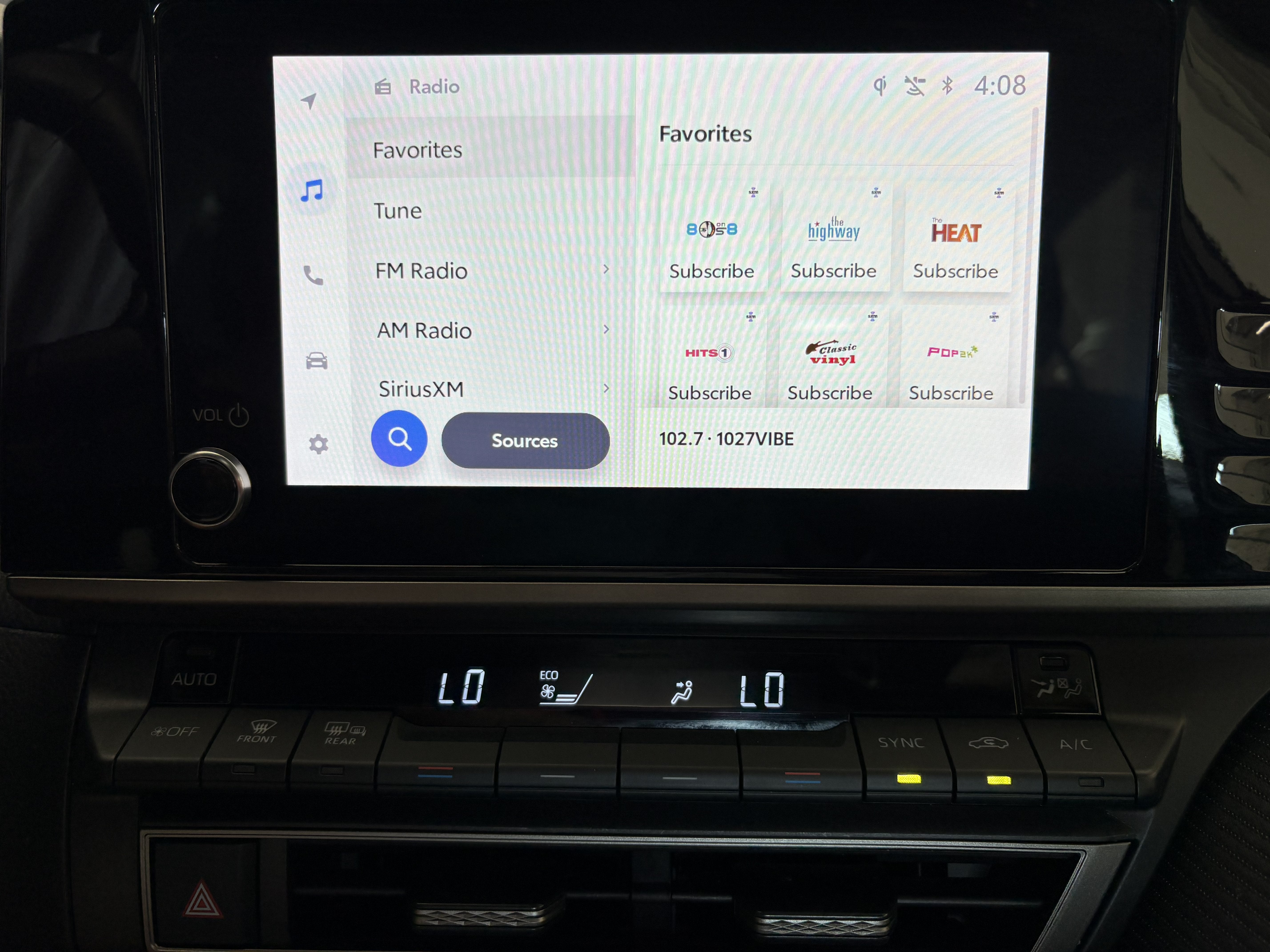 2025 Toyota Camry SE FWD