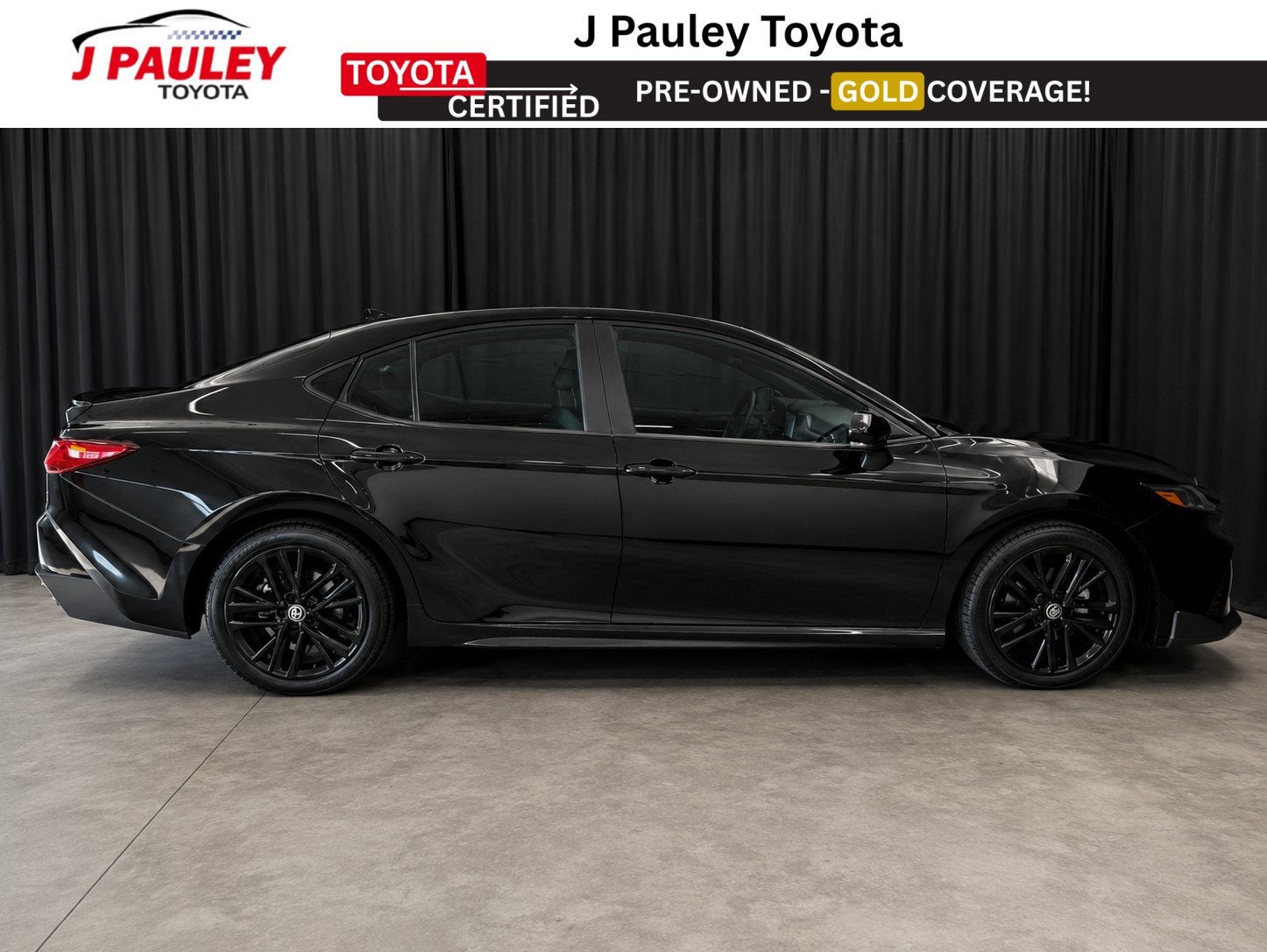 2025 Toyota Camry SE FWD