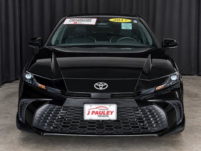 2025 Toyota Camry SE FWD