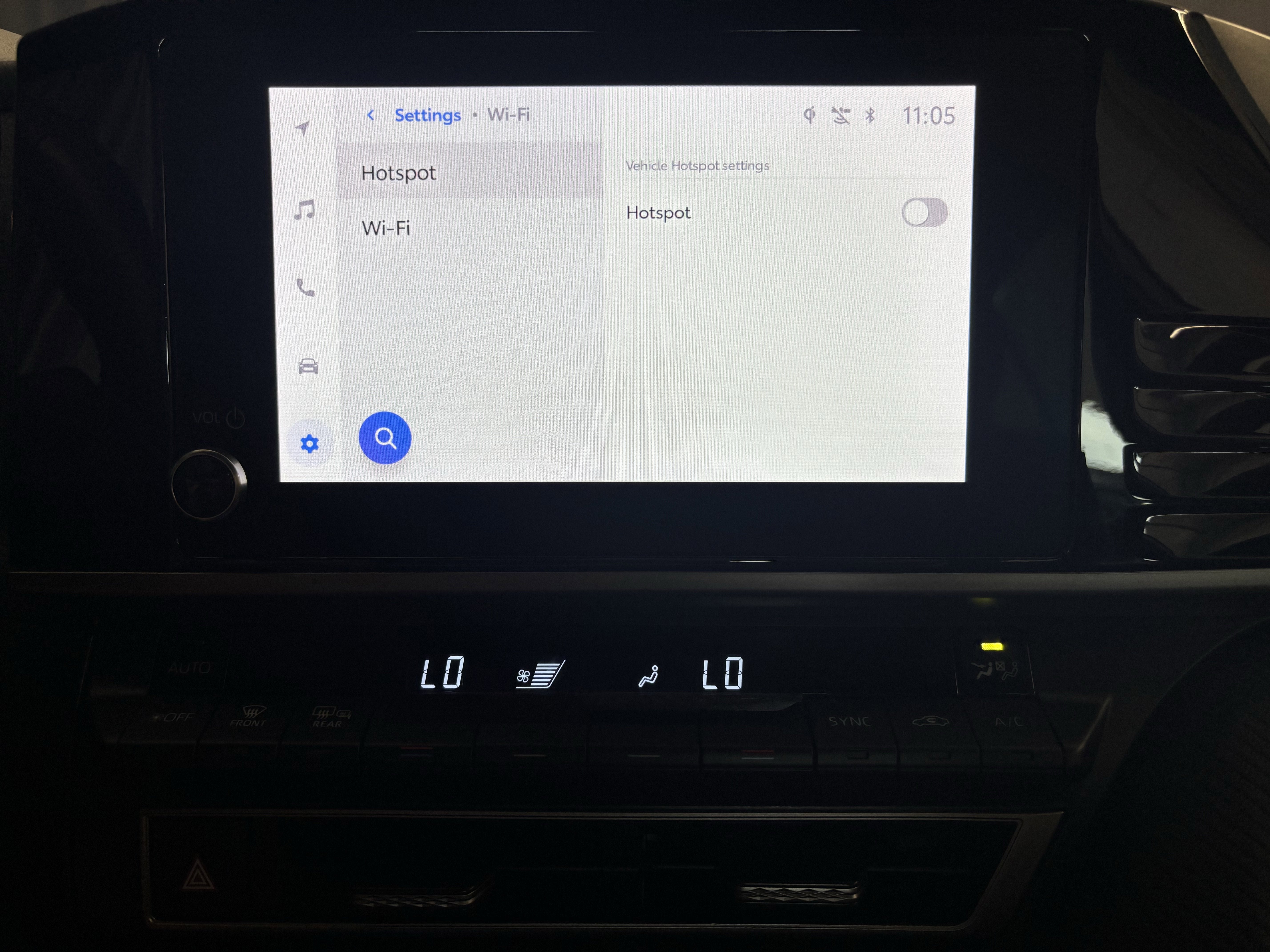 2025 Toyota Camry SE FWD