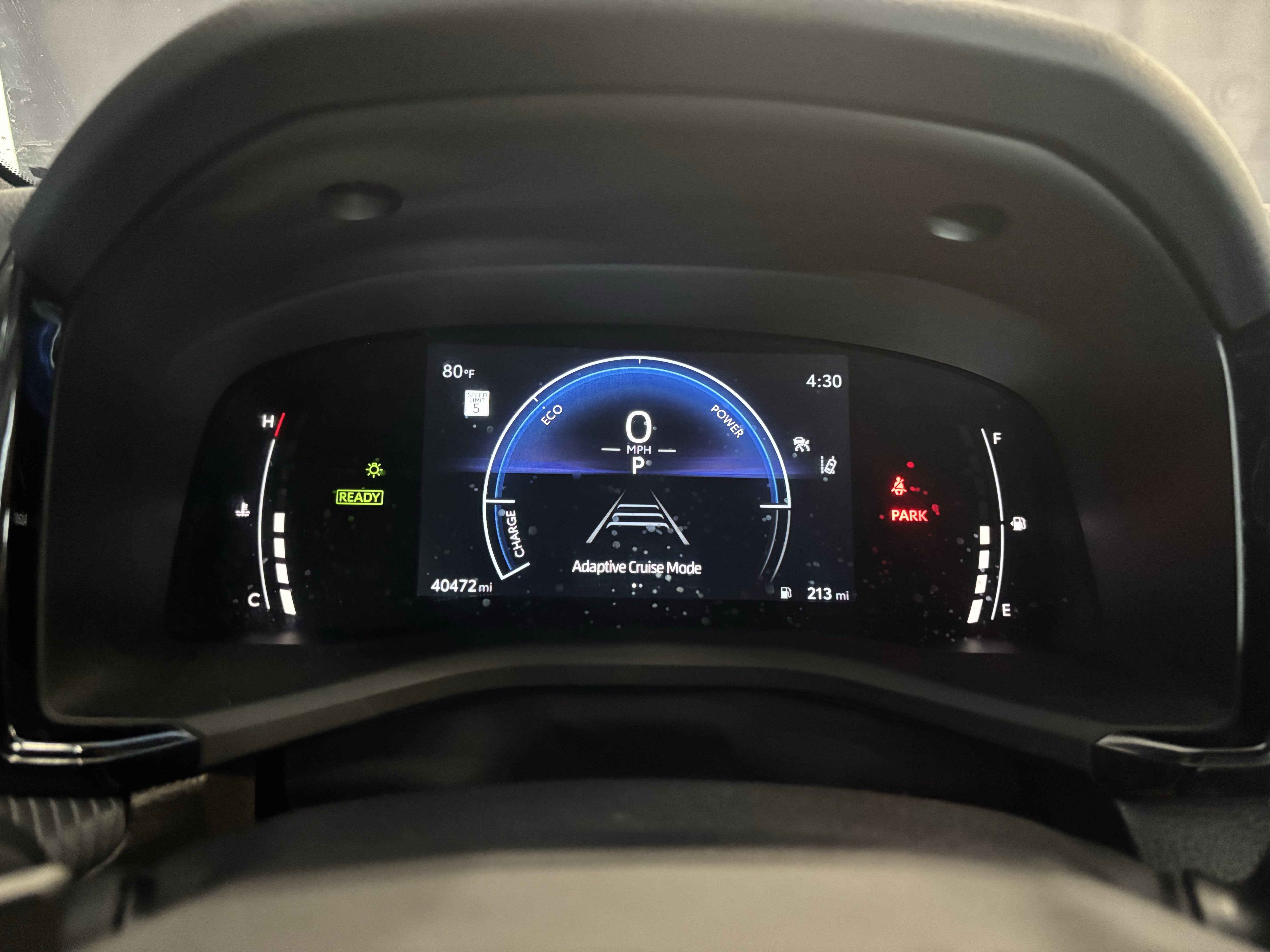 2025 Toyota Camry SE FWD