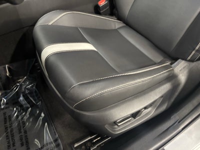 2025 Toyota Camry SE FWD