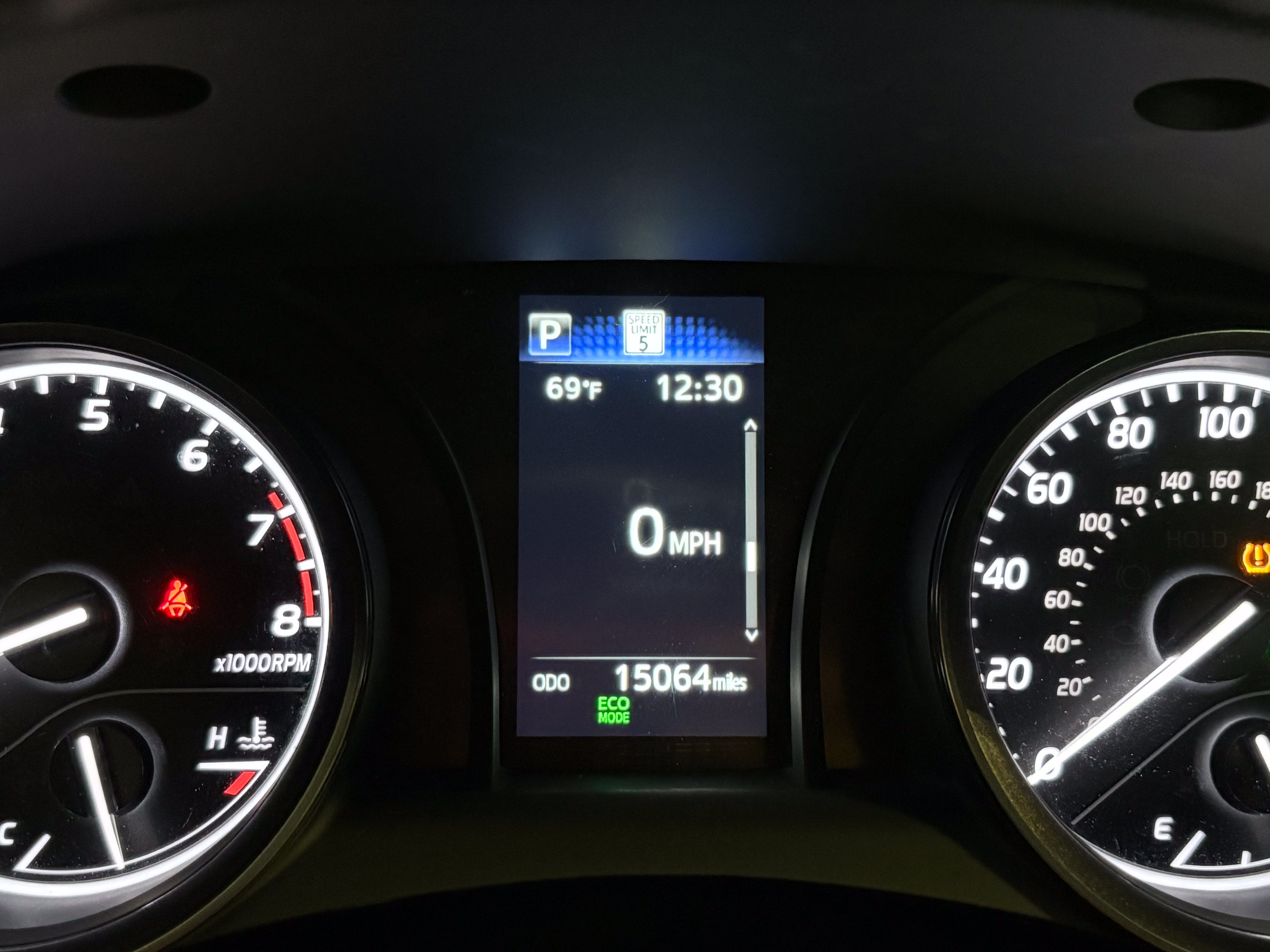 2024 Toyota Camry SE FWD