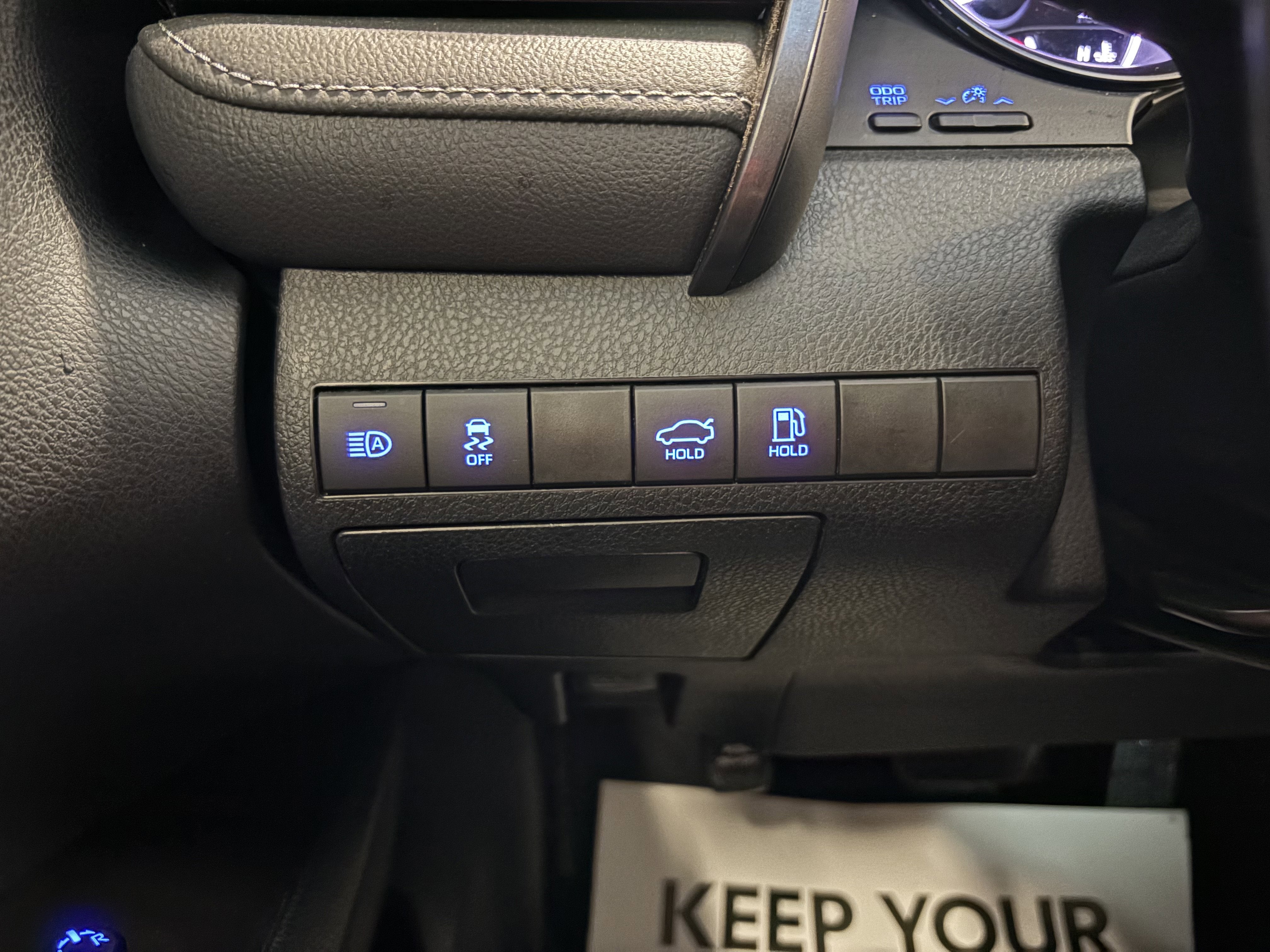 2024 Toyota Camry SE FWD