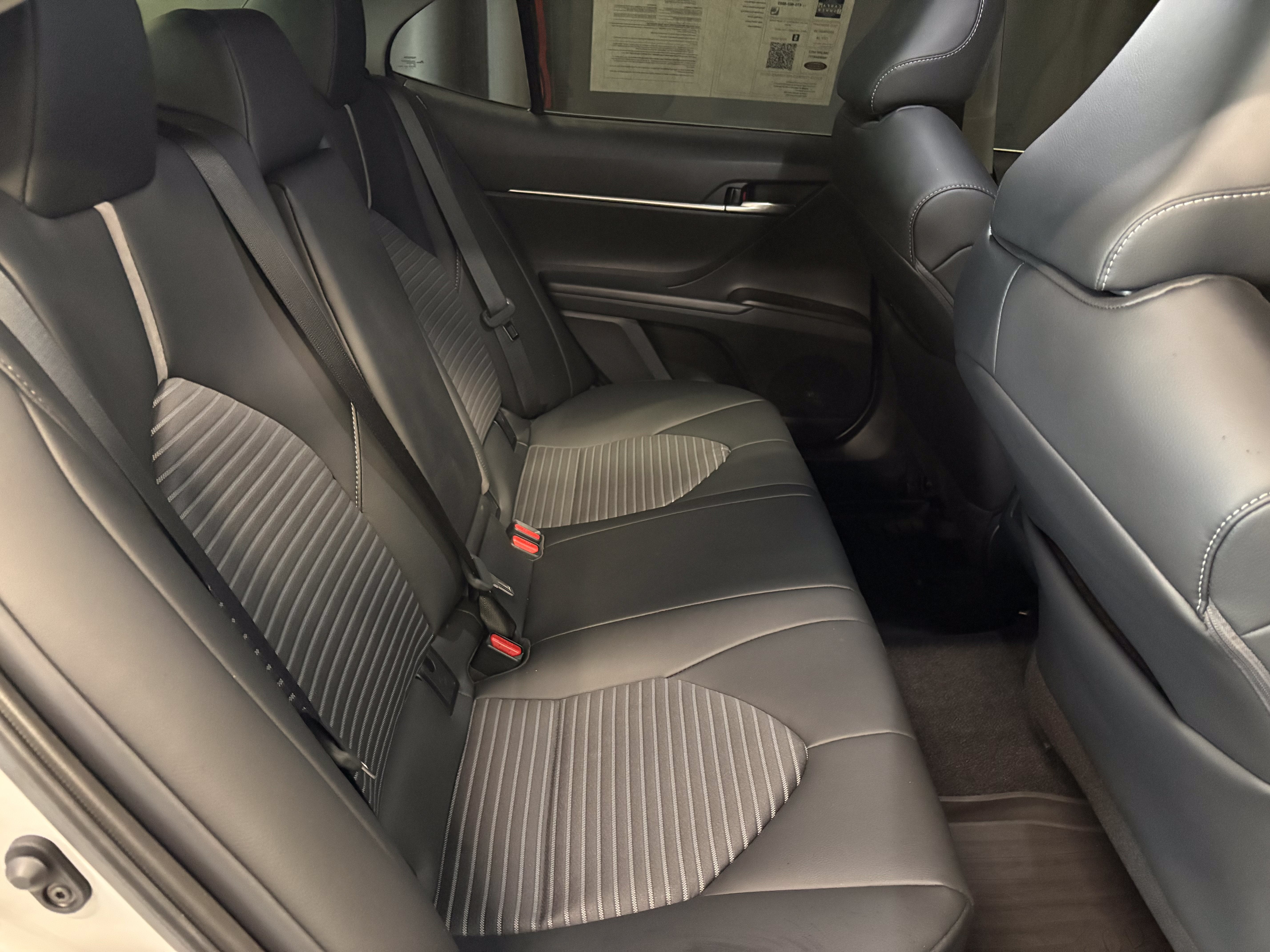 2024 Toyota Camry SE FWD