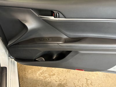 2024 Toyota Camry SE FWD