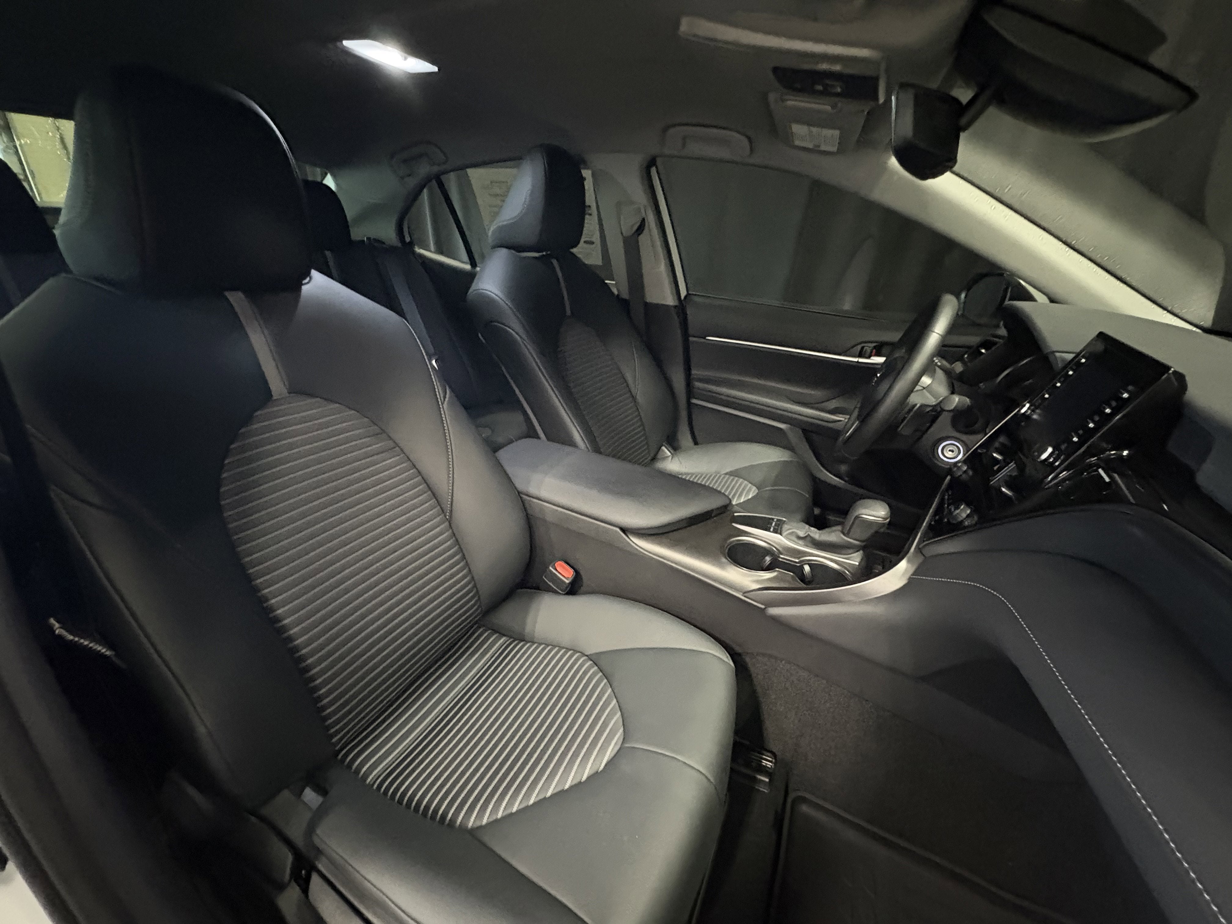 2024 Toyota Camry SE FWD