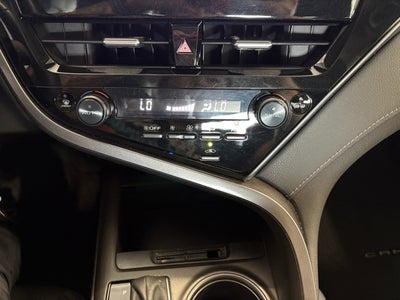 2024 Toyota Camry SE FWD