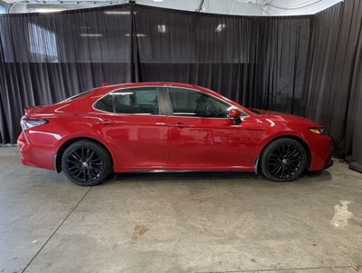 2024 Toyota Camry SE FWD