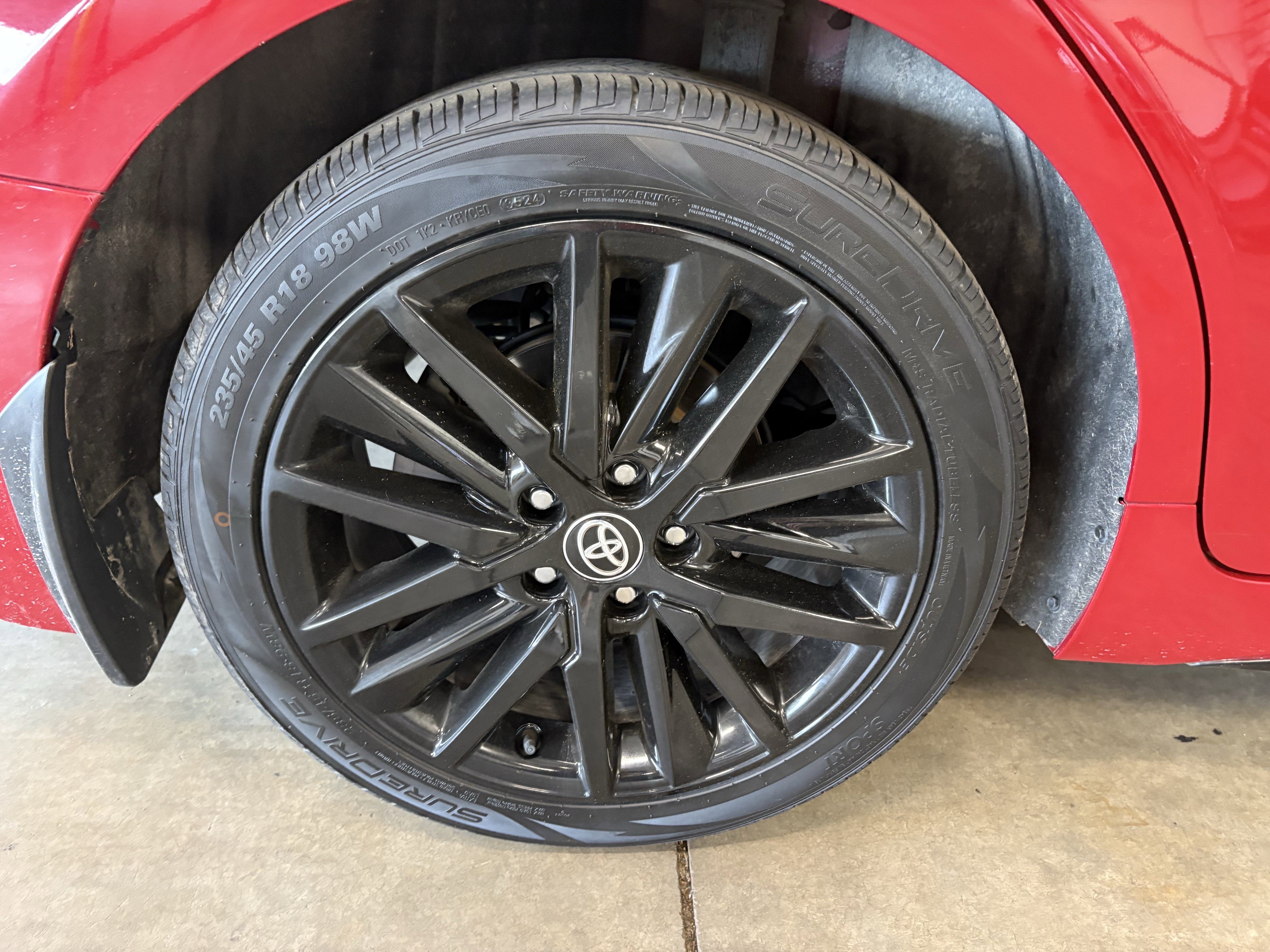 2024 Toyota Camry SE FWD