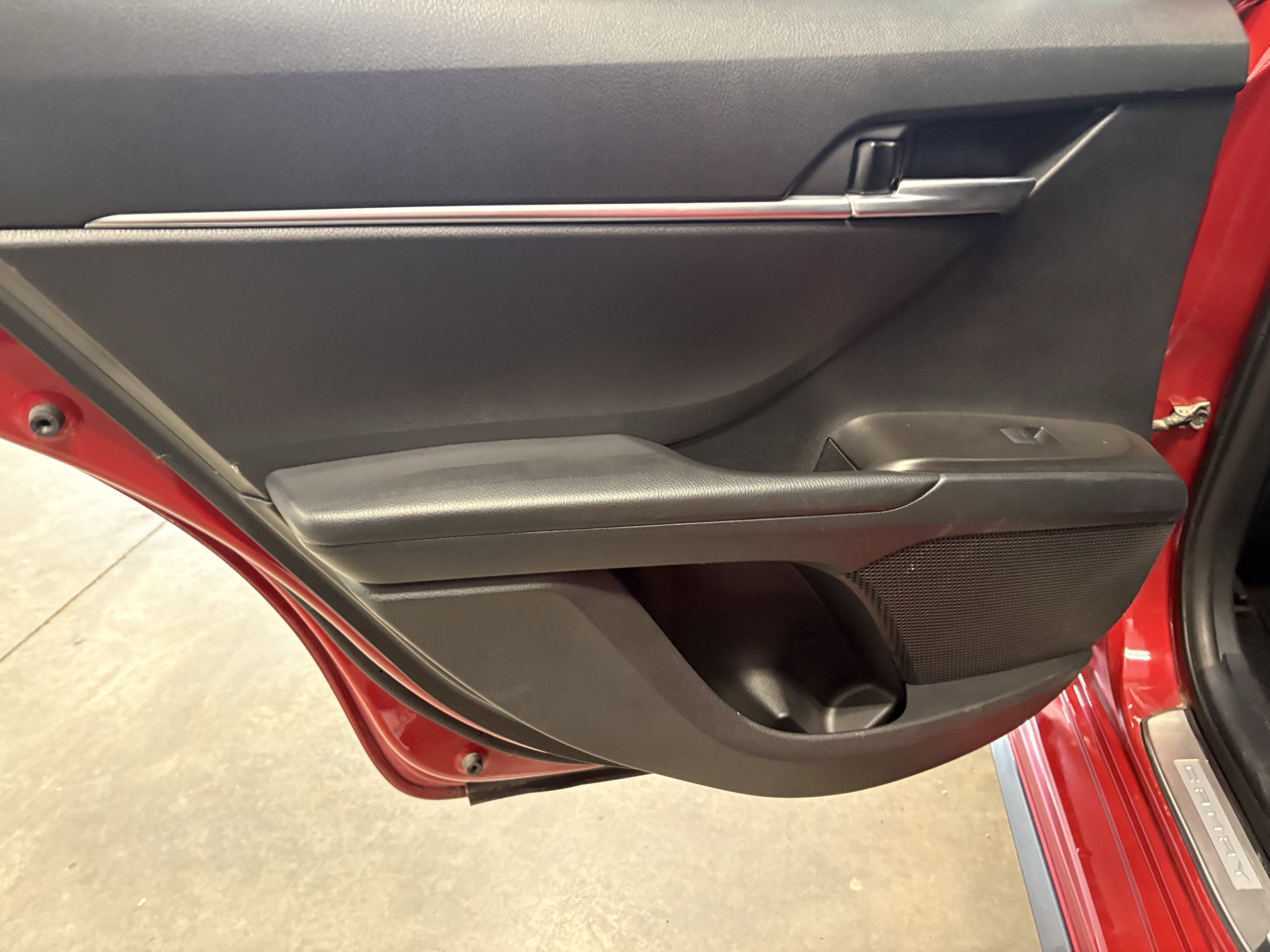 2024 Toyota Camry SE FWD