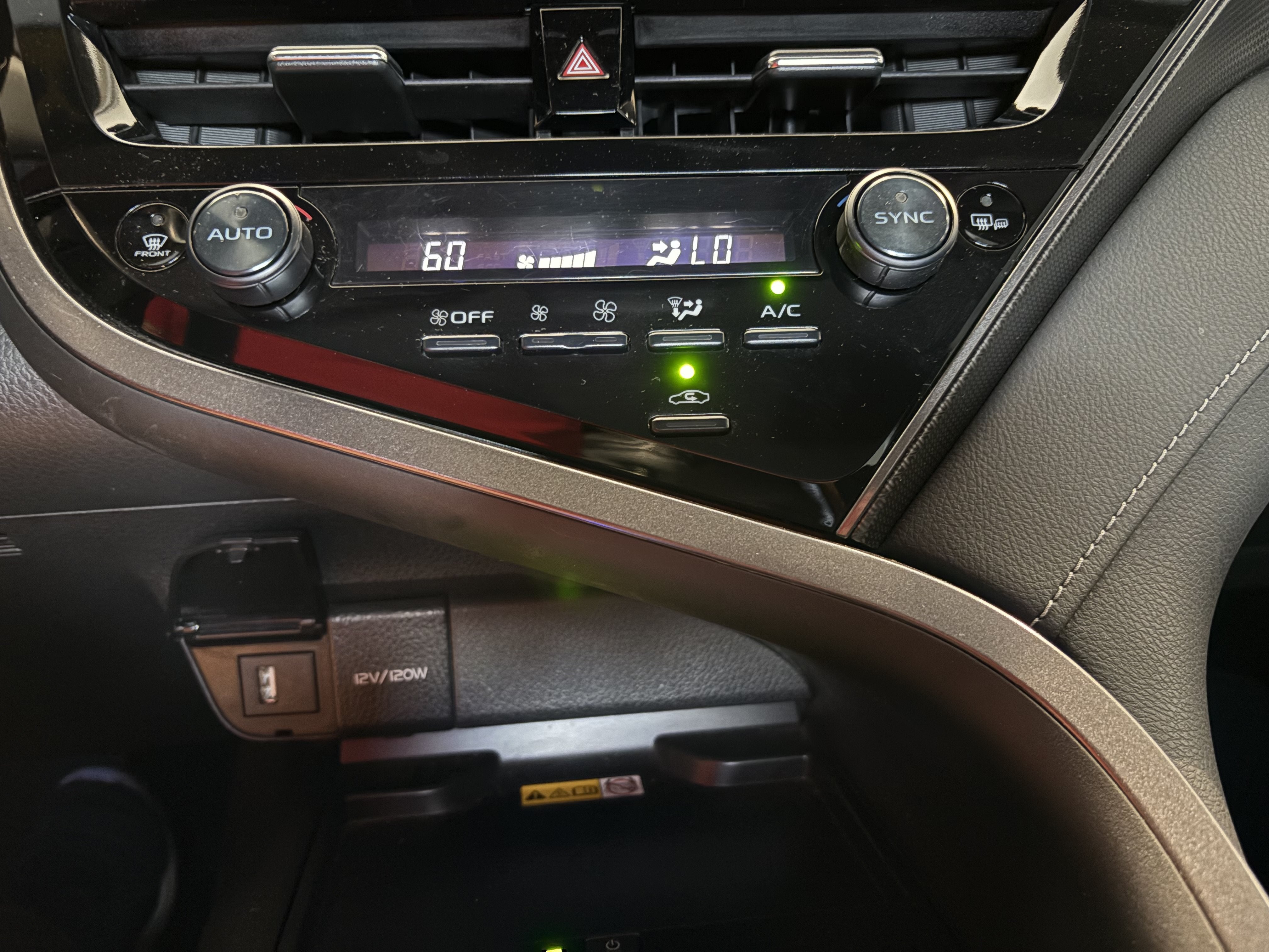2024 Toyota Camry XSE FWD