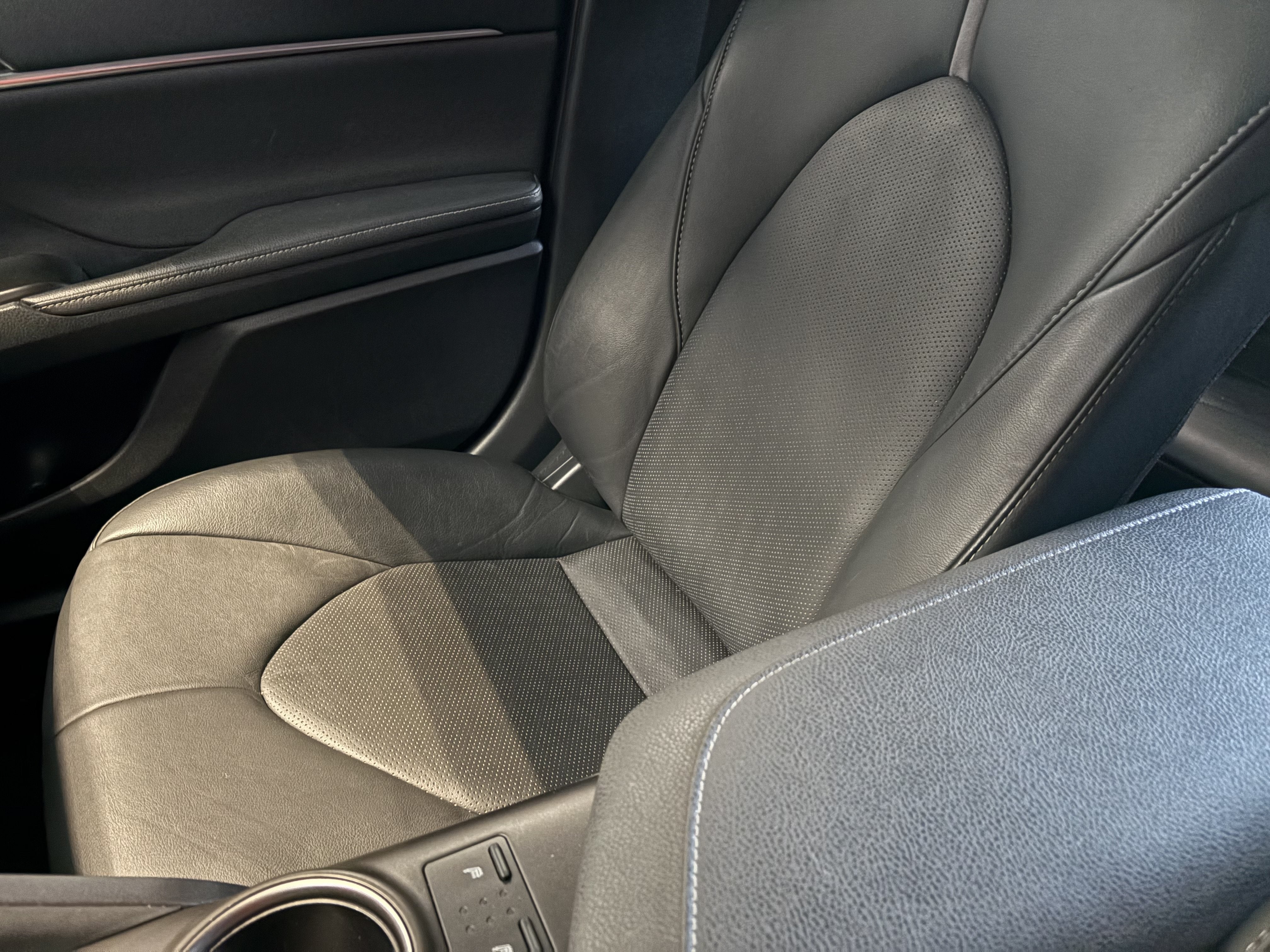 2024 Toyota Camry XSE FWD