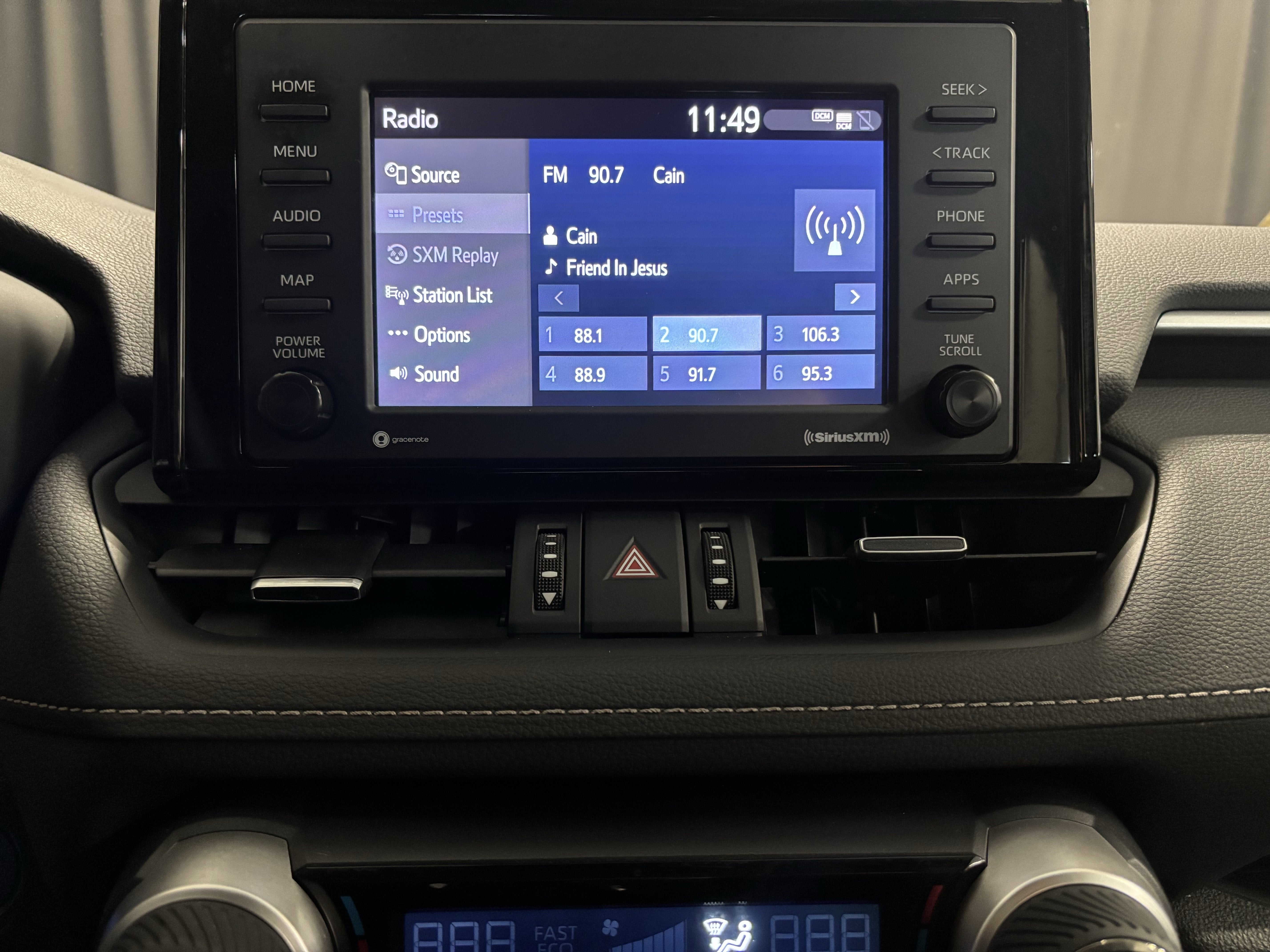 2022 Toyota RAV4 Hybrid XLE Premium AWD