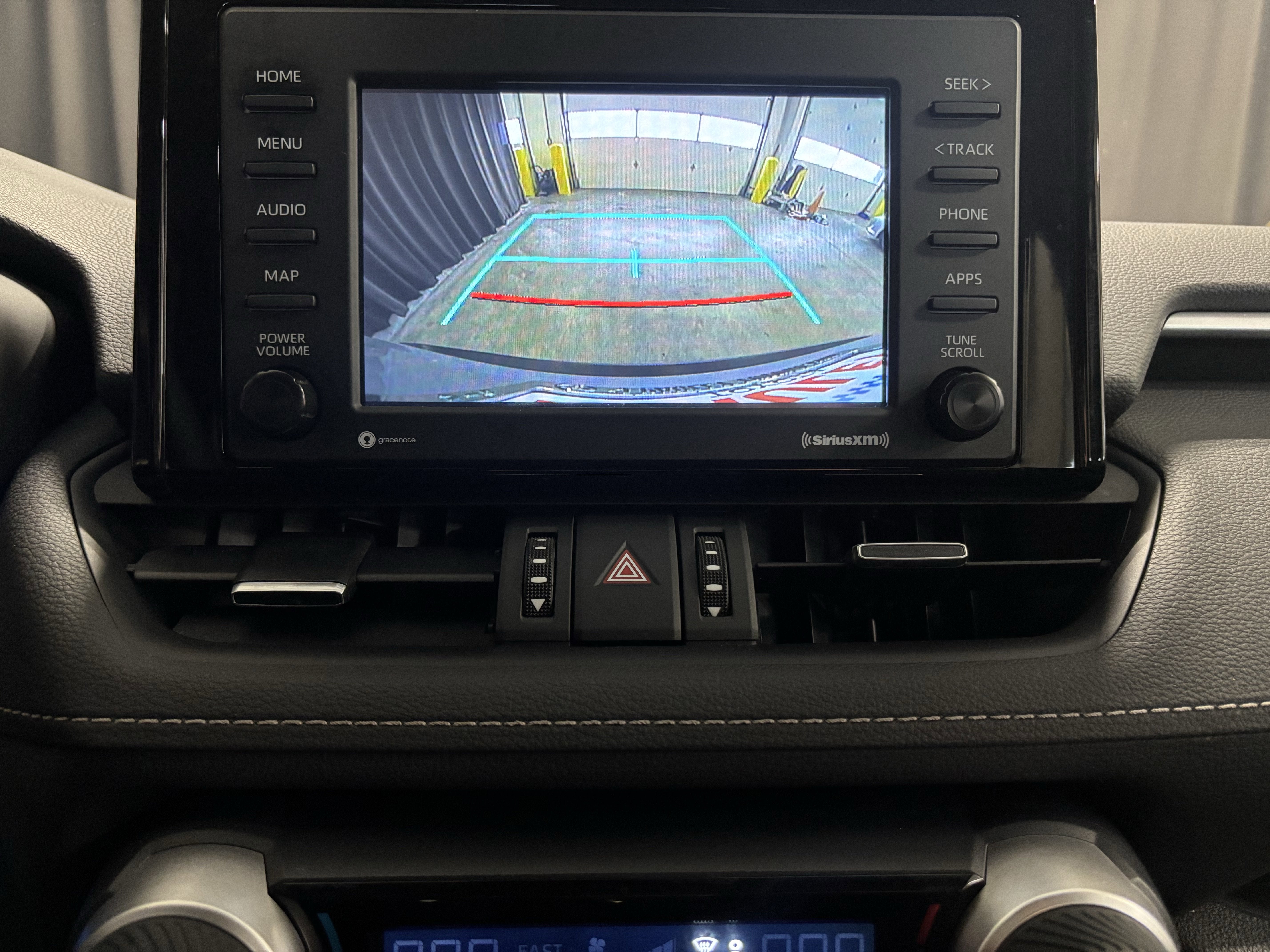 2022 Toyota RAV4 Hybrid XLE Premium AWD