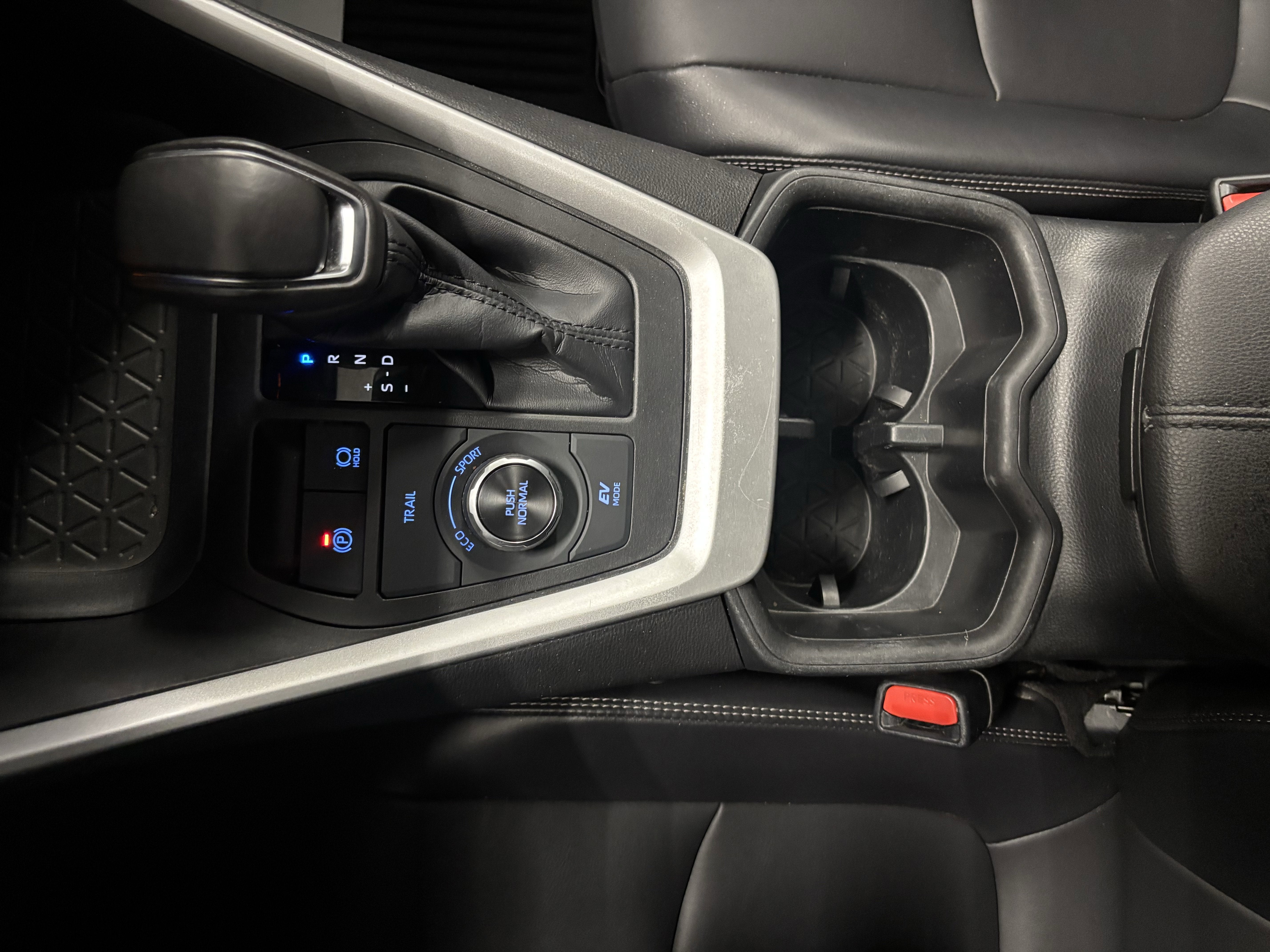 2022 Toyota RAV4 Hybrid XLE Premium AWD