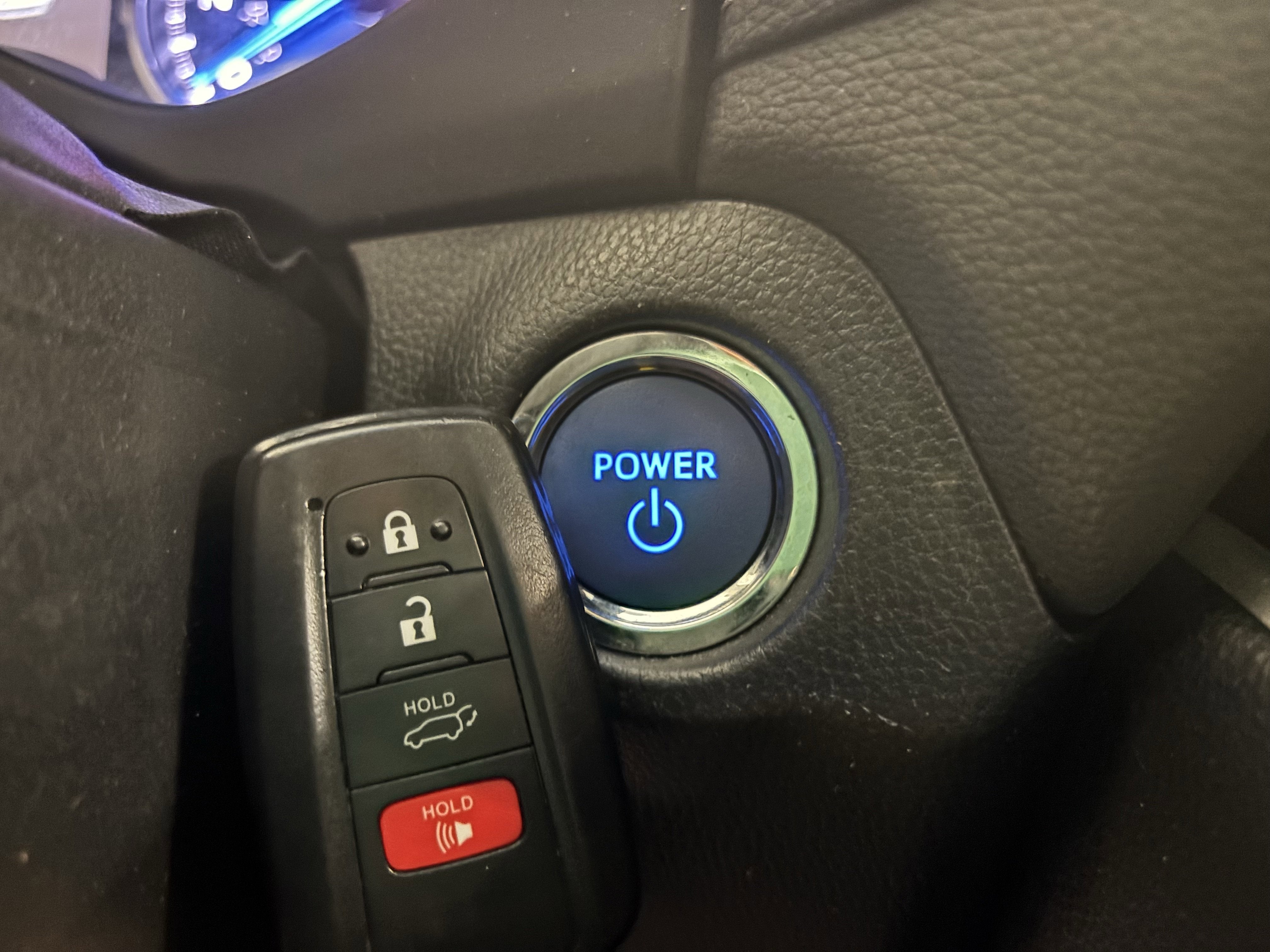 2022 Toyota RAV4 Hybrid XLE Premium AWD