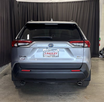 2022 Toyota RAV4 Hybrid XLE Premium AWD