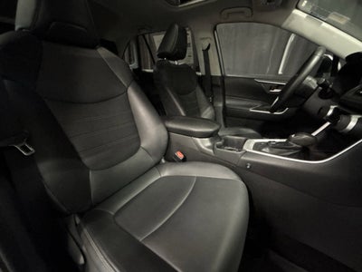 2022 Toyota RAV4 Hybrid XLE Premium AWD