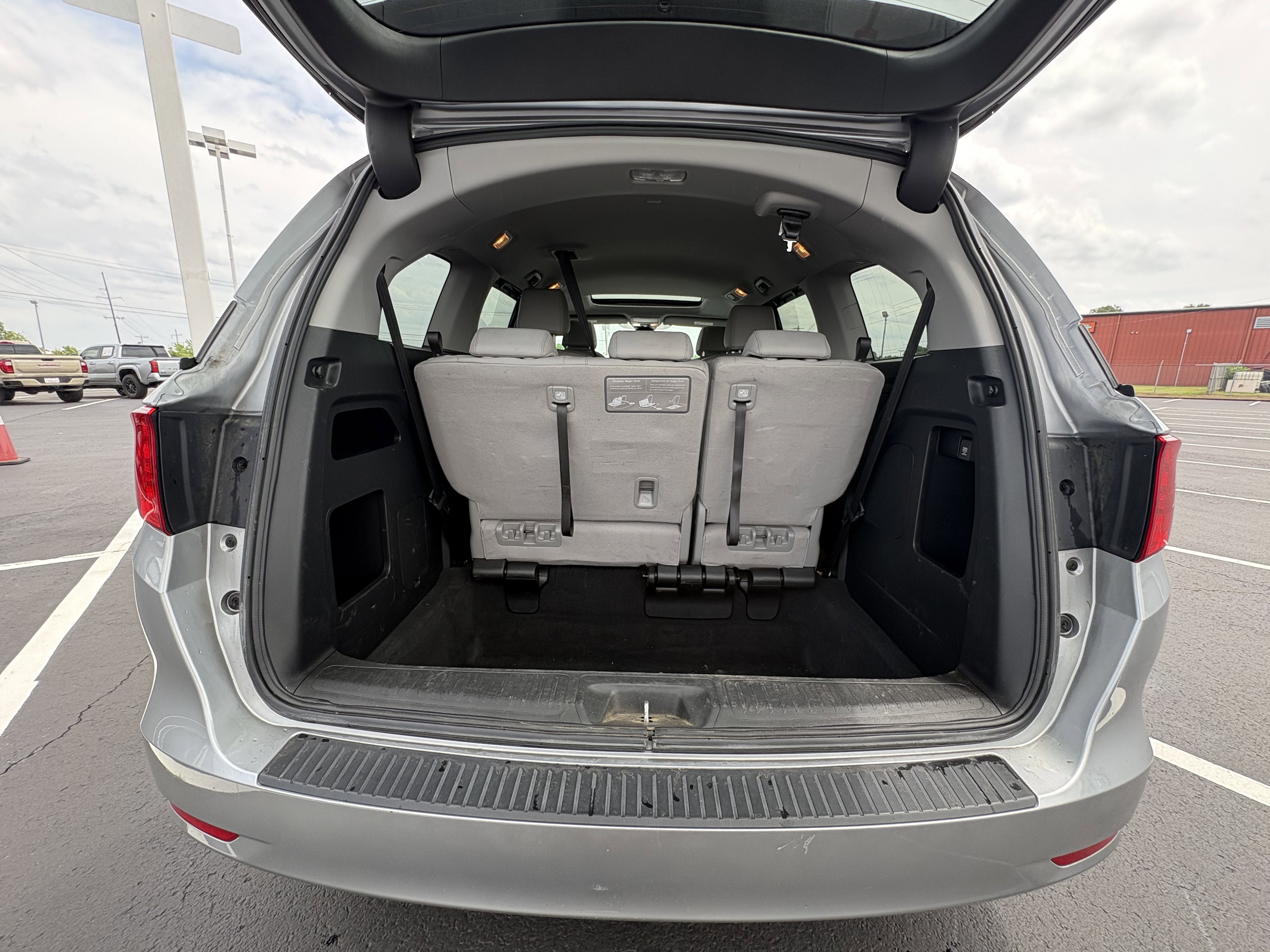 2024 Honda Odyssey EX-L FWD