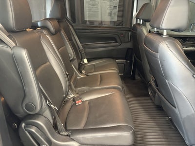 2022 Honda Odyssey Touring FWD