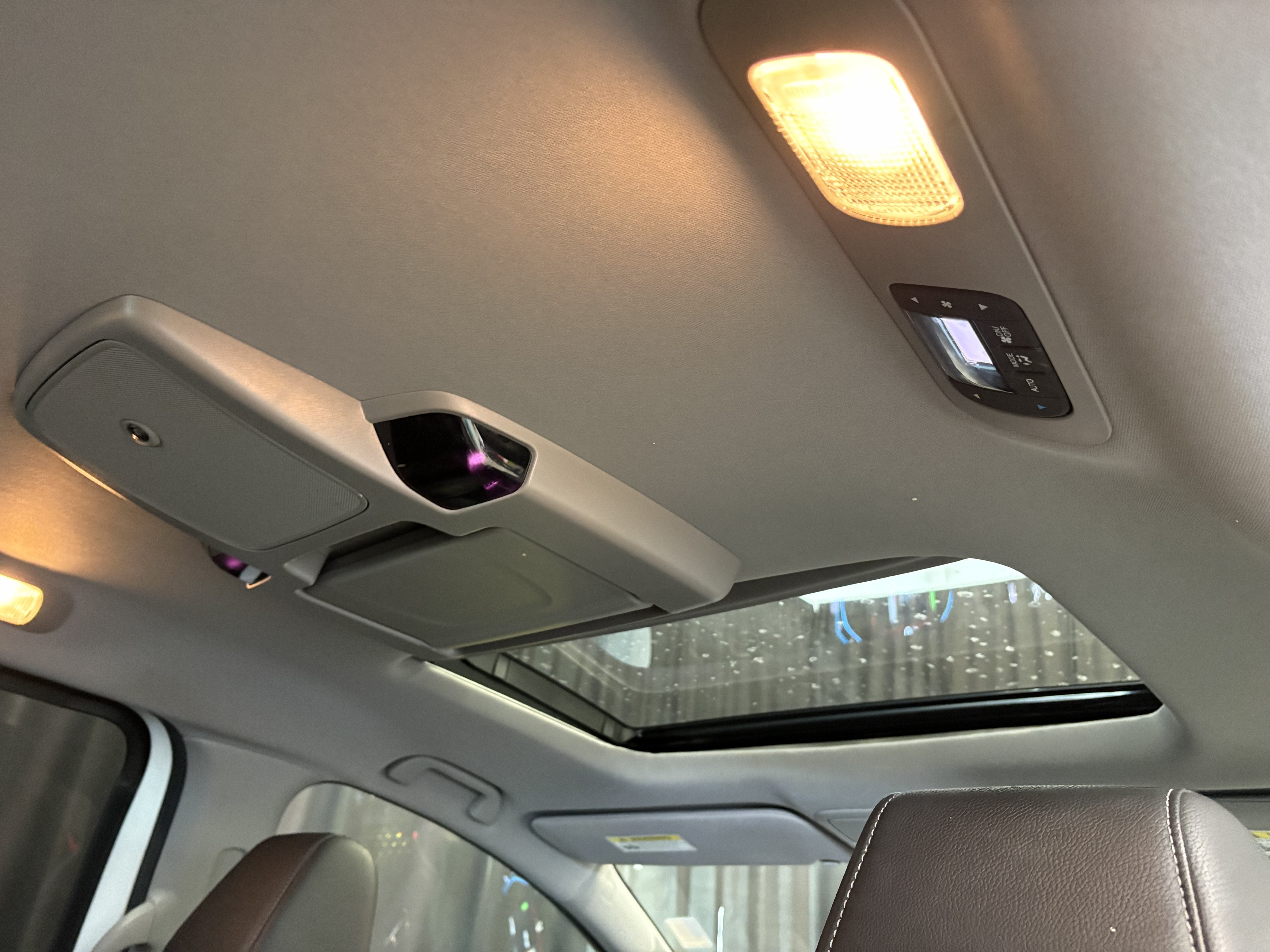 2022 Honda Odyssey Touring FWD