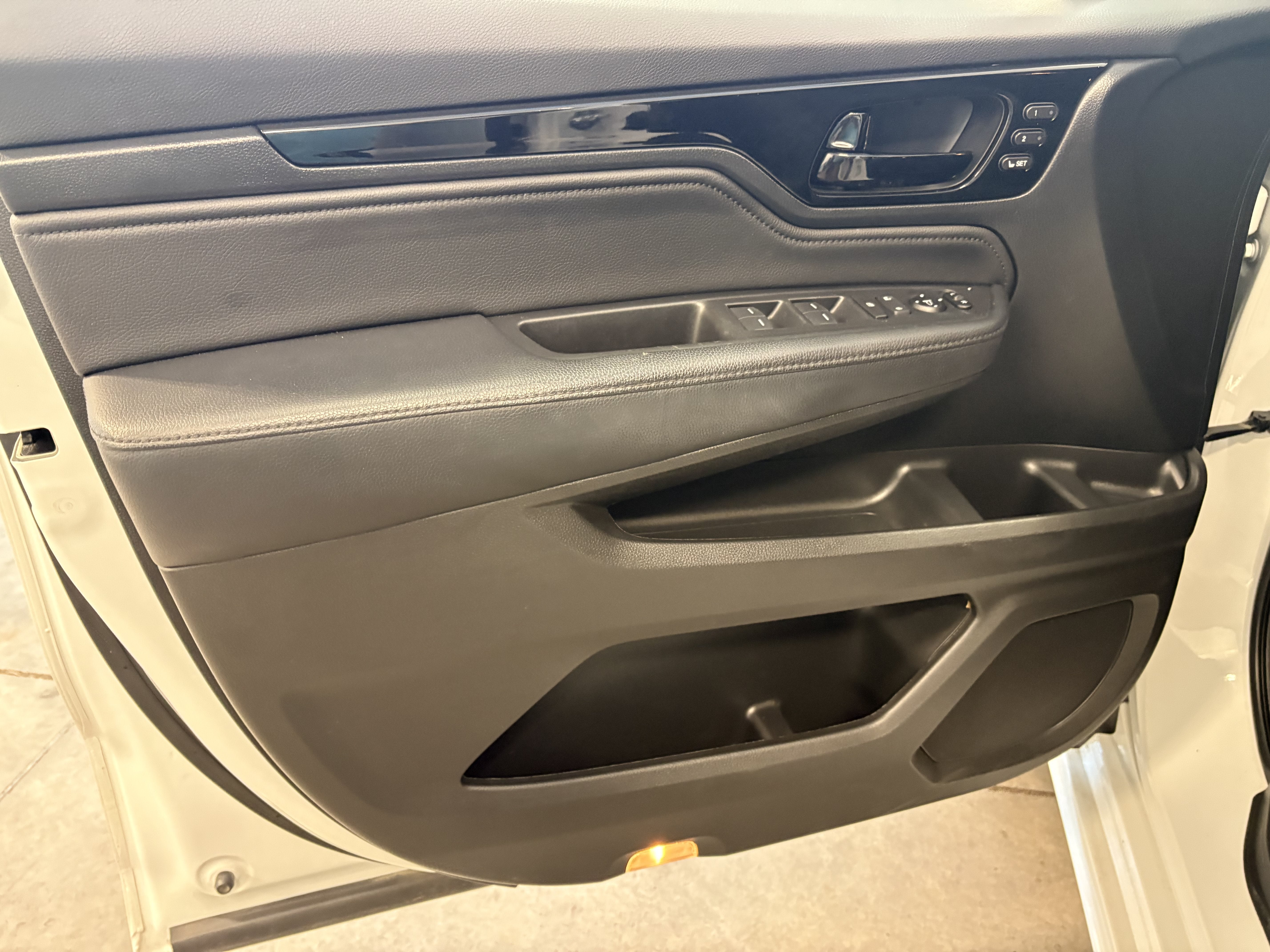 2022 Honda Odyssey Touring FWD