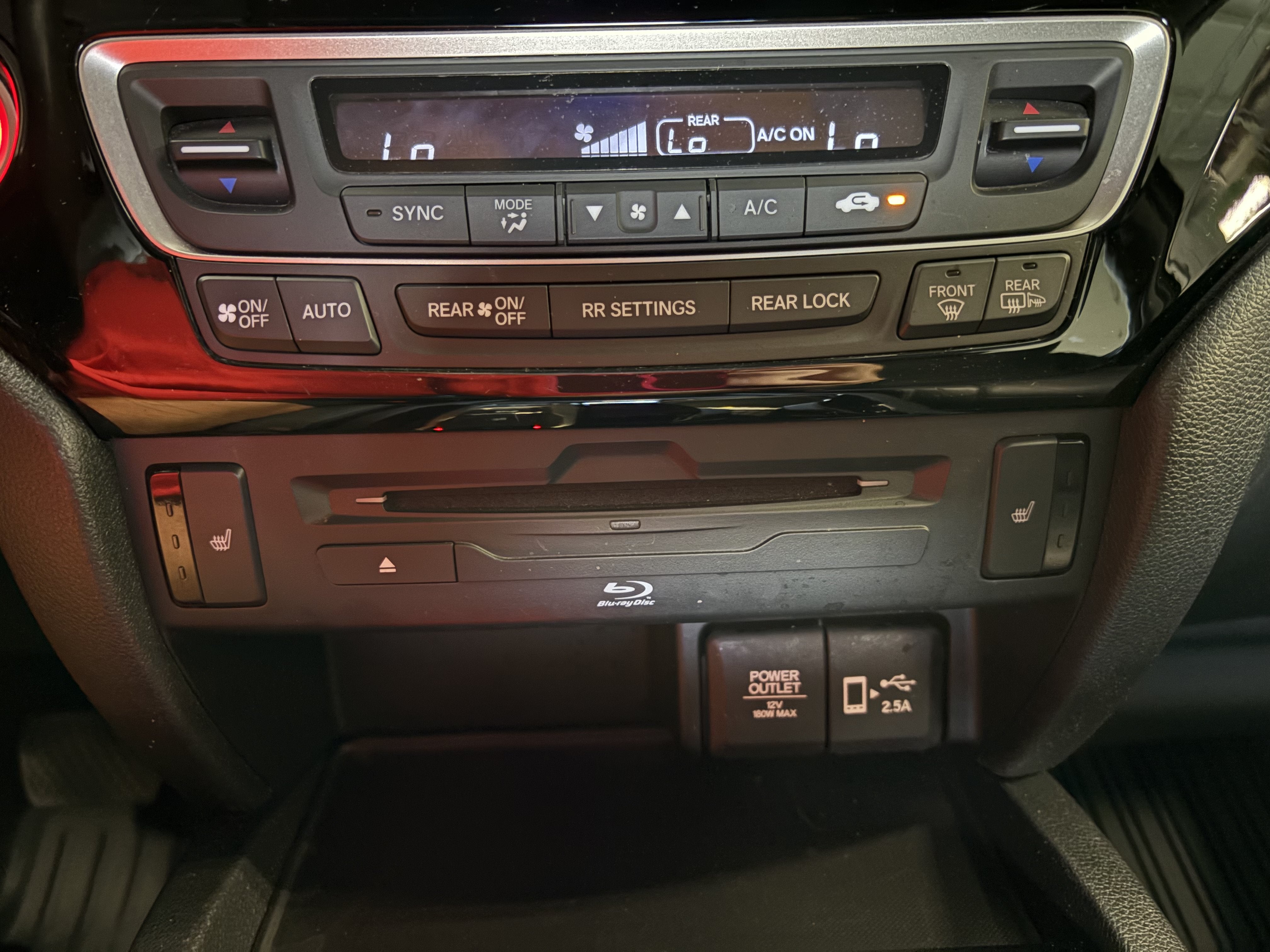 2022 Honda Pilot Touring 7-Passenger AWD